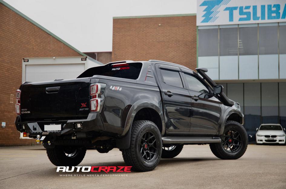 ISUZU DMAX SABBATH MATTE BLACK