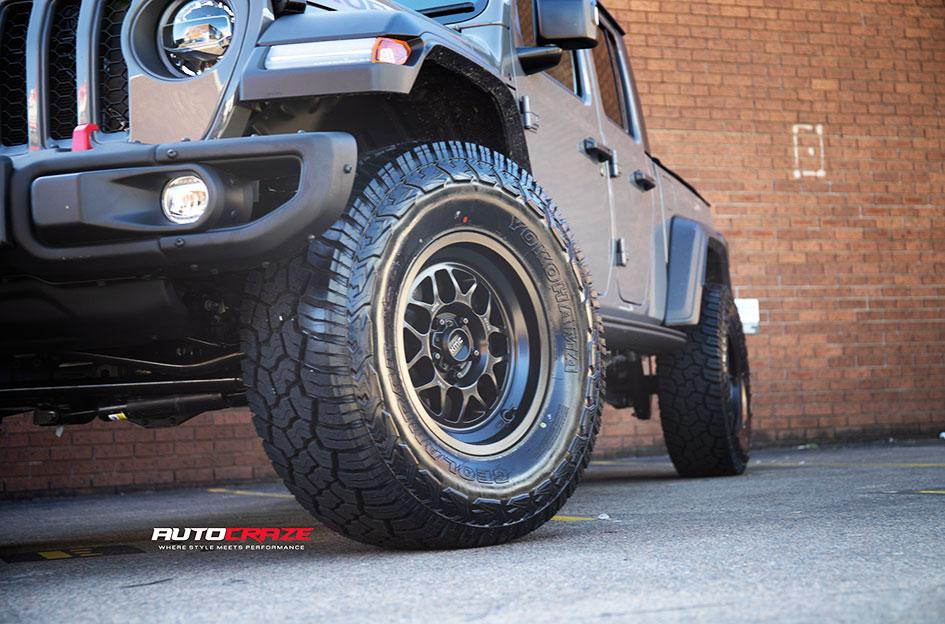 JEEP GLADIATOR GRS SATIN BLACK