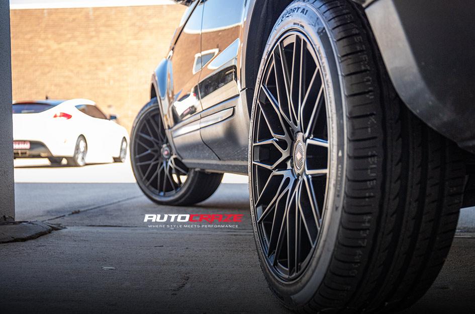 LAND-ROVER-RANGE-ROVER-EVOQUE-IFG34-FLAT-BLACK