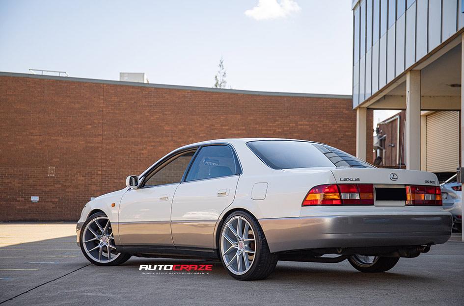 LEXUS-ES300-IFG39-SILVER-MACHINED-FACE