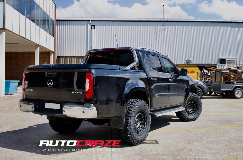 MERCEDES X CLASS CHAMBER MATTE BLACK