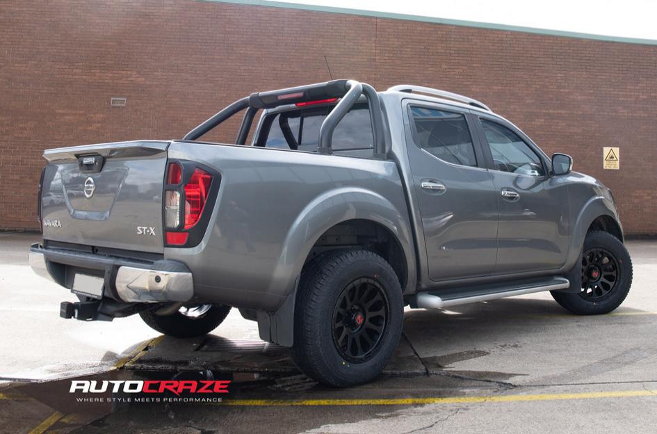 NISSAN-NAVARA-VICTIM-MATTE-BLACK