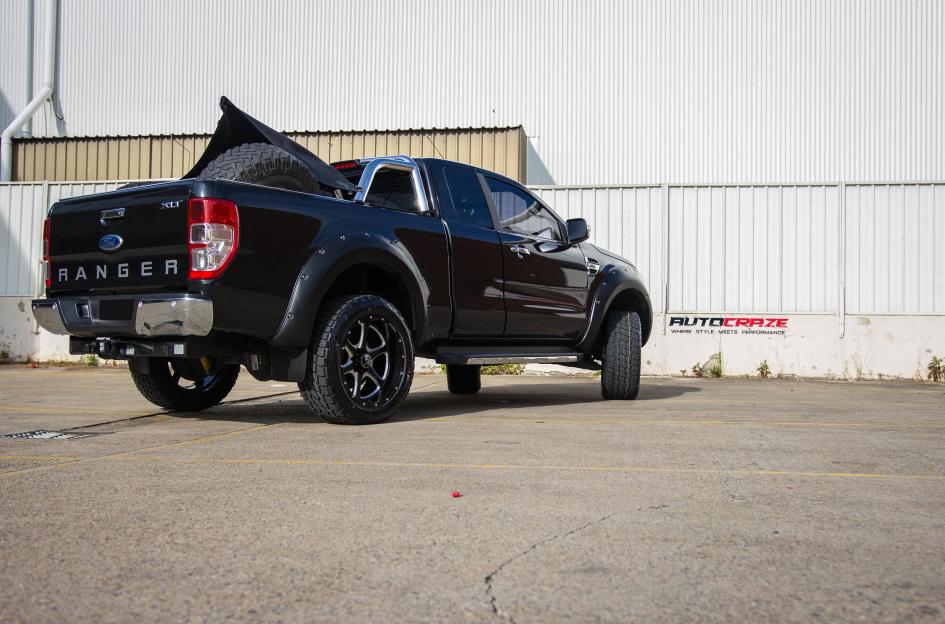 FORD RANGER EXILE SATIN BLACK MILLED ACCENTS 3