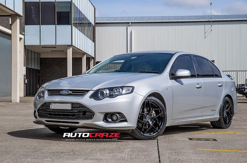 FORD-FALCON-XR6-FG-TWIST-GLOSS-BLACK