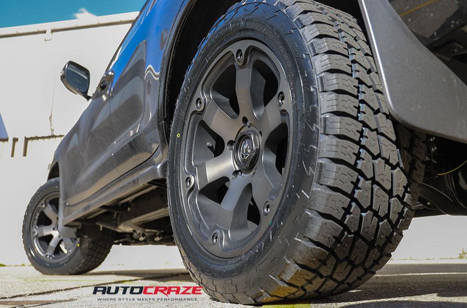 TOYOTA LANDCRUSIER BEAST BLACK   MACHINED WITH DARK TINT