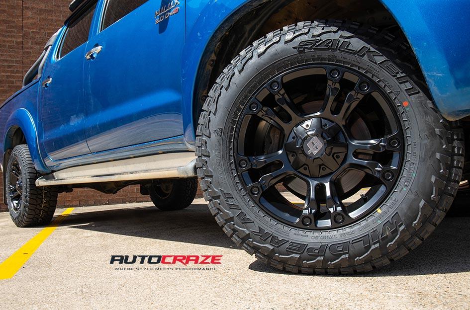 TOYOTA HILUX N70 4WD BROOKLYN MATTE BLACK