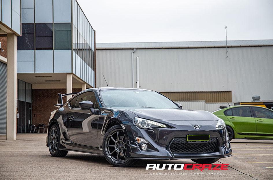 TOYOTA-86-ENKEI-PF09-MATTE-DARK-GUN-METALLIC