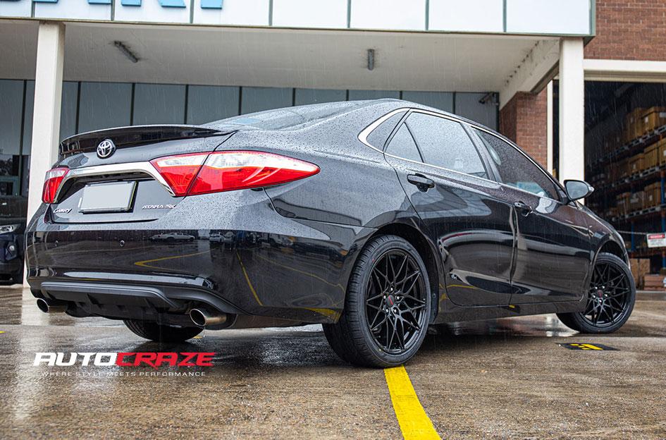 TOYOTA-CAMRY-ZR1-GLOSS-BLACK