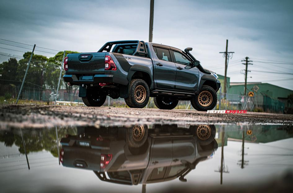 TOYOTA HILUX N80 RUGGED X IMPACT OL MATTE BRONZE