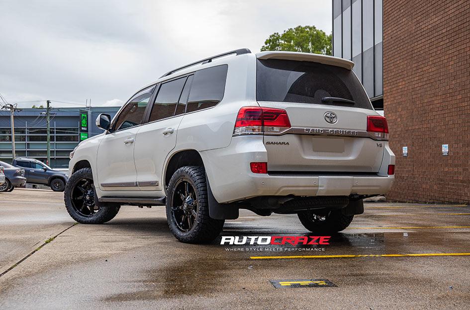 TOYOTA LANDCRUSIER COUPLER GLOSS BLACK