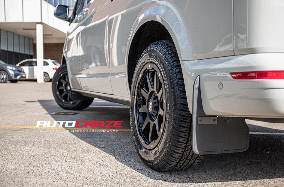 VOLKSWAGEN TRANSPORTER GATOR SATIN BLACK