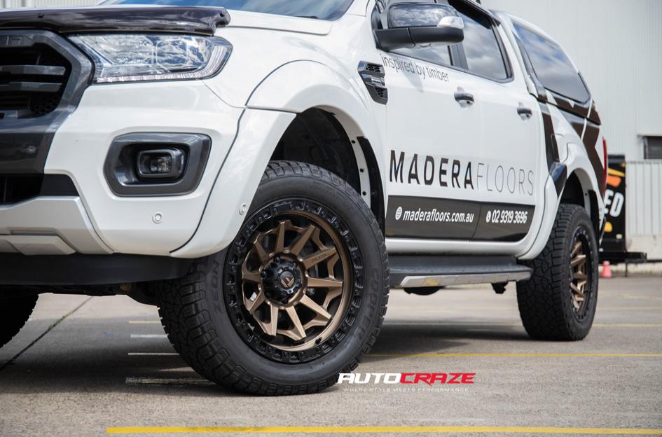 FORD RANGER COVERT BRONZE BLACK LIP
