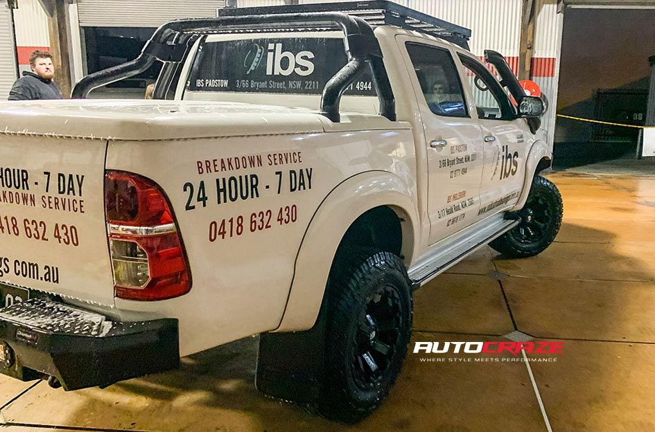 TOYOTA HILUX N70 4WD AMBUSH MATTE BLACK