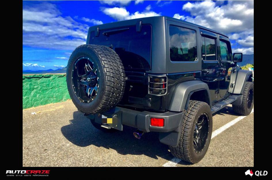 JEEP WRANGLER FULL BLOWN GLOSS BLACK MILLED ACCENTS