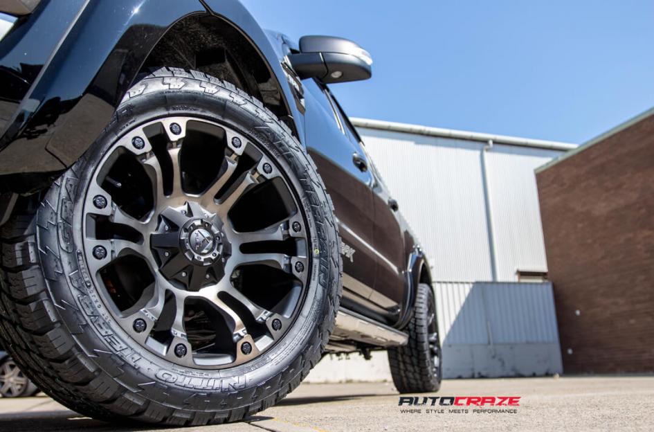 FORD-RANGER-VAPOR-BLACK-MACHINED-WITH-DARK-TINT