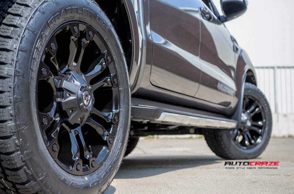 FORD-RANGER-VAPOR-MATTE-BLACK