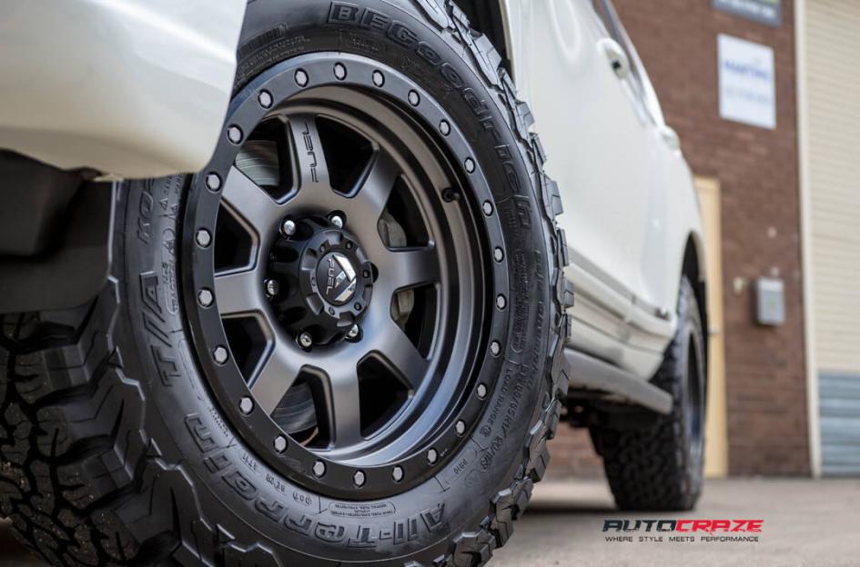 TOYOTA-PRADO-TROPHY-MATTE-ANTHRACITE-WITH-BLACK-RING
