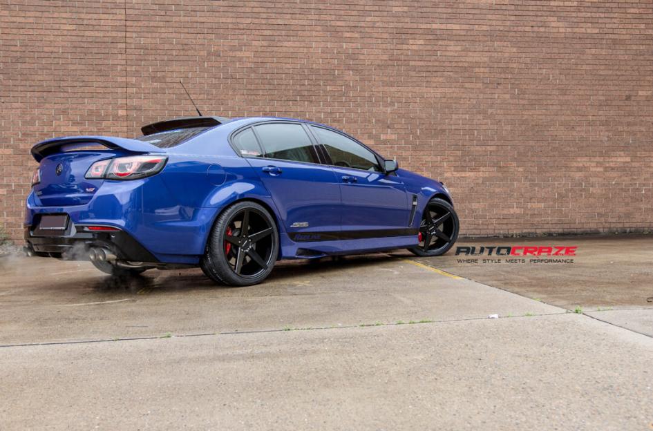 HOLDEN-COMMODORE-BARON-SATIN-BLACK