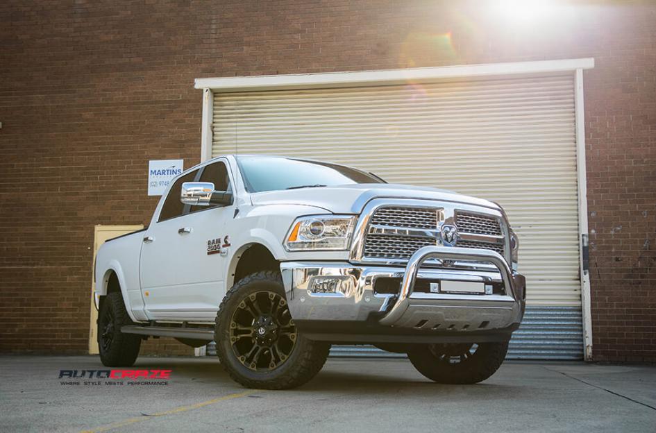 DODGE-RAM-VAPOR-BLACK-MACHINED-WITH-DARK-TINT