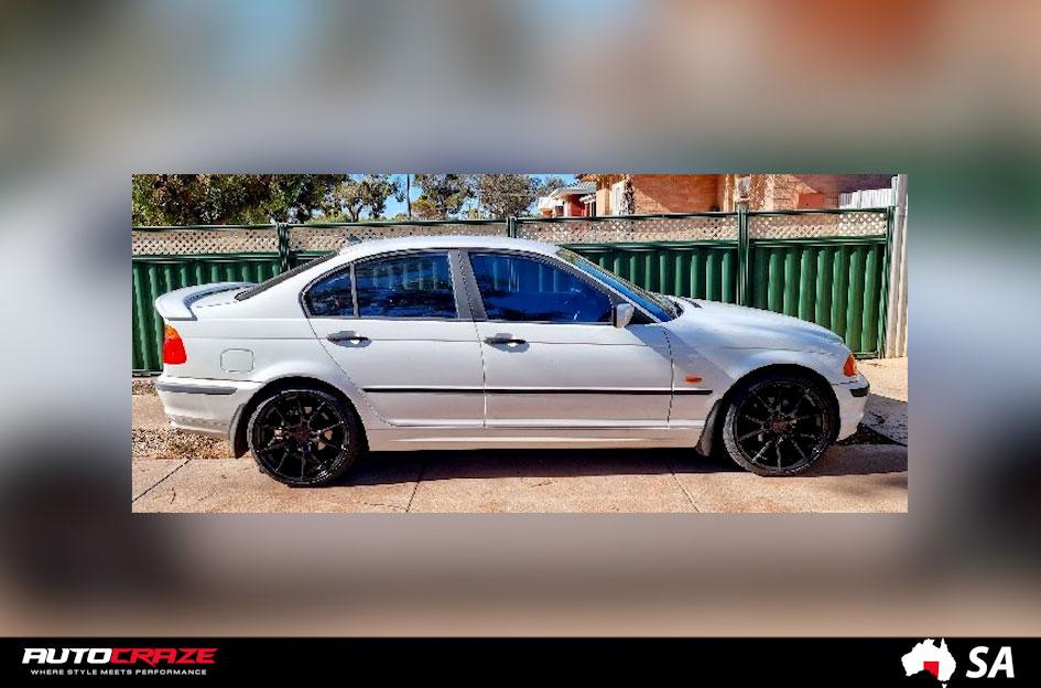 BMW-3-SERIES-VENOM-GLOSS-BLACK