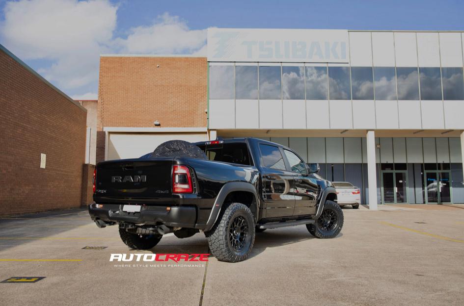 DODGE RAM TECHNIC SATIN BLACK
