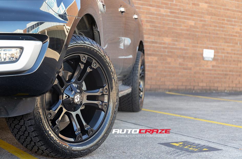 FORD EVEREST BROOKLYN MATTE BLACK