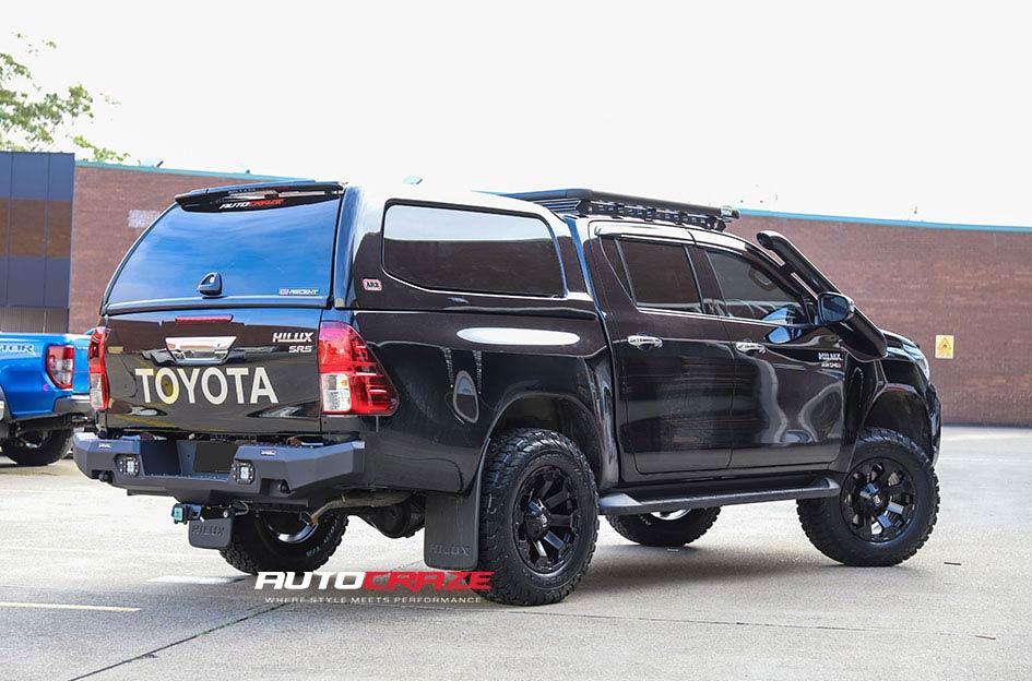TOYOTA HILUX N80 4WD AMBUSH MATTE BLACK