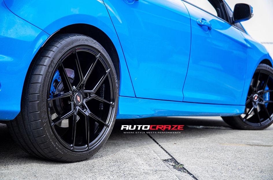 FORD FOCUS  5 STUD  IFG 39 BLACK