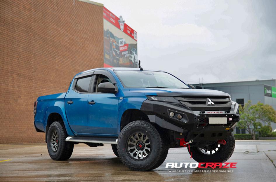 MITSUBISHI-TRITON-VICTIM-GUNMETAL-BLACK-RING