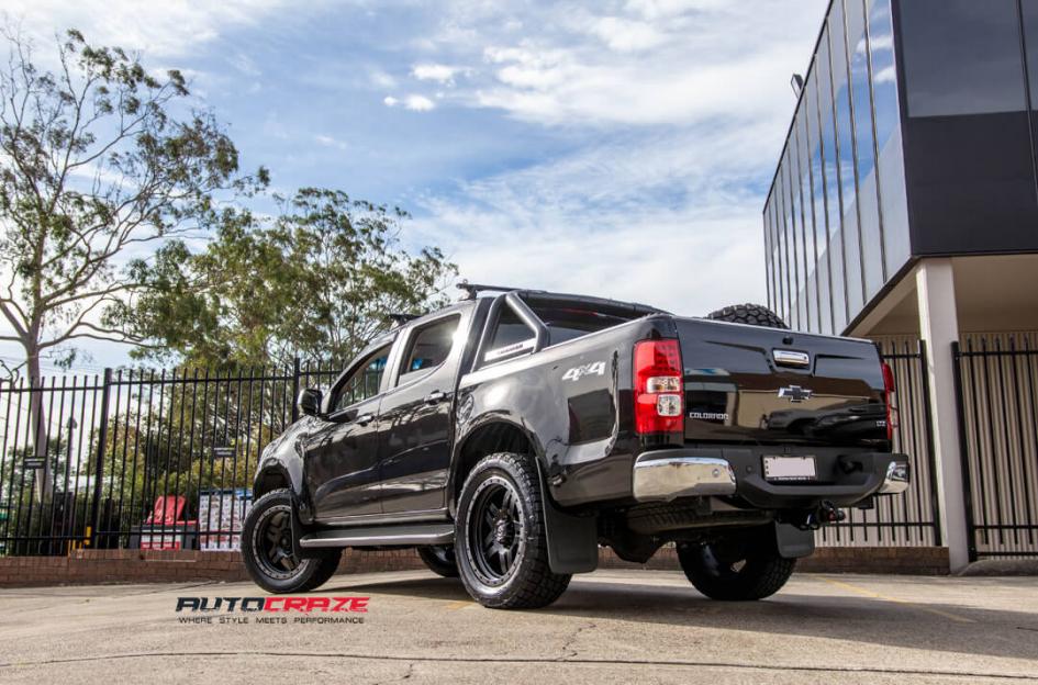 HOLDEN COLORADO ANZA MATTE BLACK WITH ANTHRACITE RING