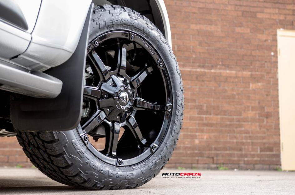 HOLDEN COLORADO COUPLER GLOSS BLACK