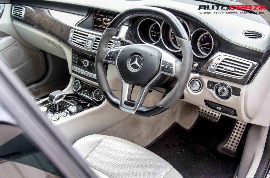 MERCEDES CLS CLASS SF04 MATTE BLACK
