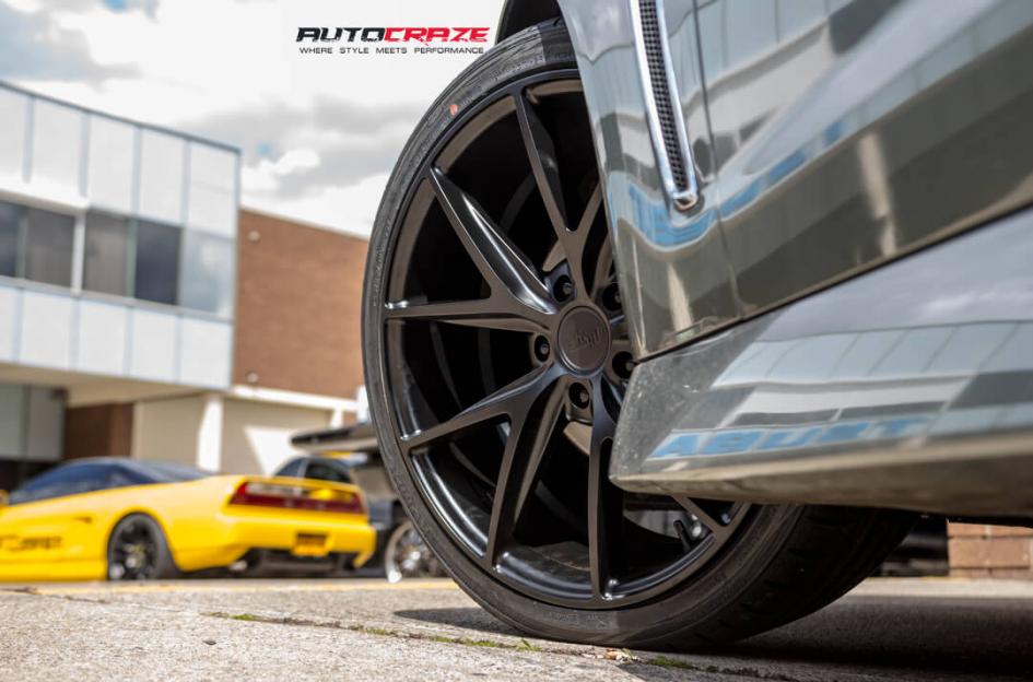 HOLDEN-COMMODORE-MISANO-MATTE-BLACK