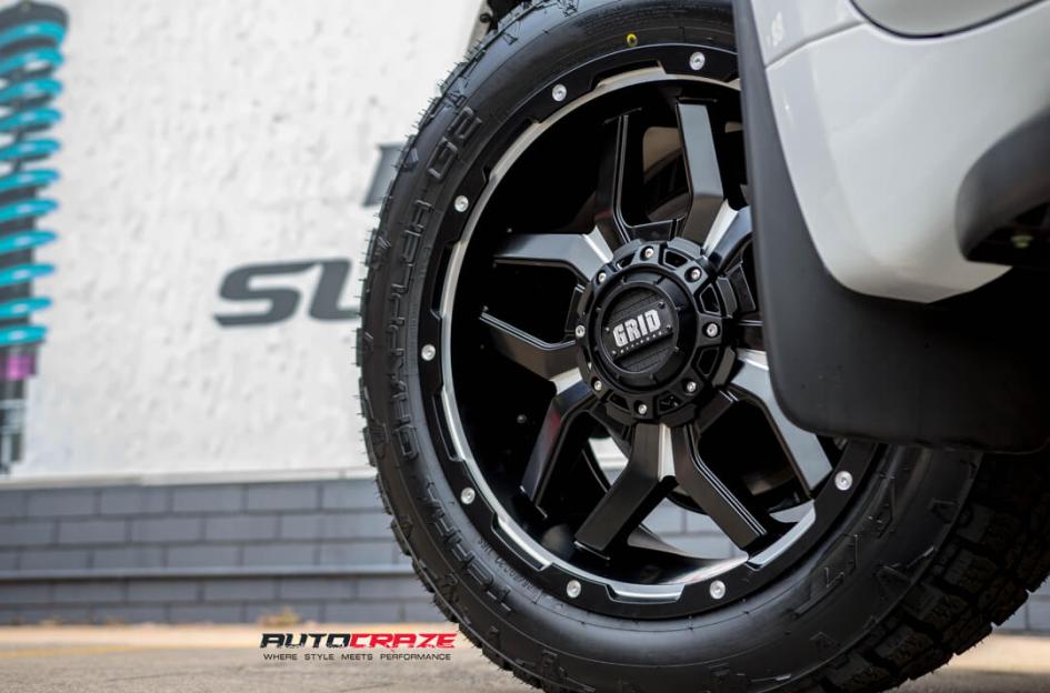 TOYOTA-PRADO-GD07-MATTE-BLACK-MILLED