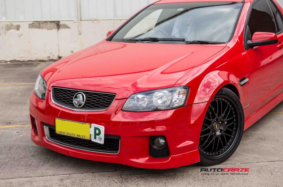 HOLDEN-COMMODORE-OM-FULL-SATIN-BLACK