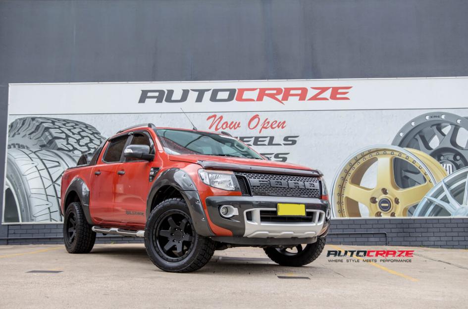 FORD-RANGER-SIX-MATTE-BLACK-FACE-WITH-GLOSS-BLACK-WINDOWS