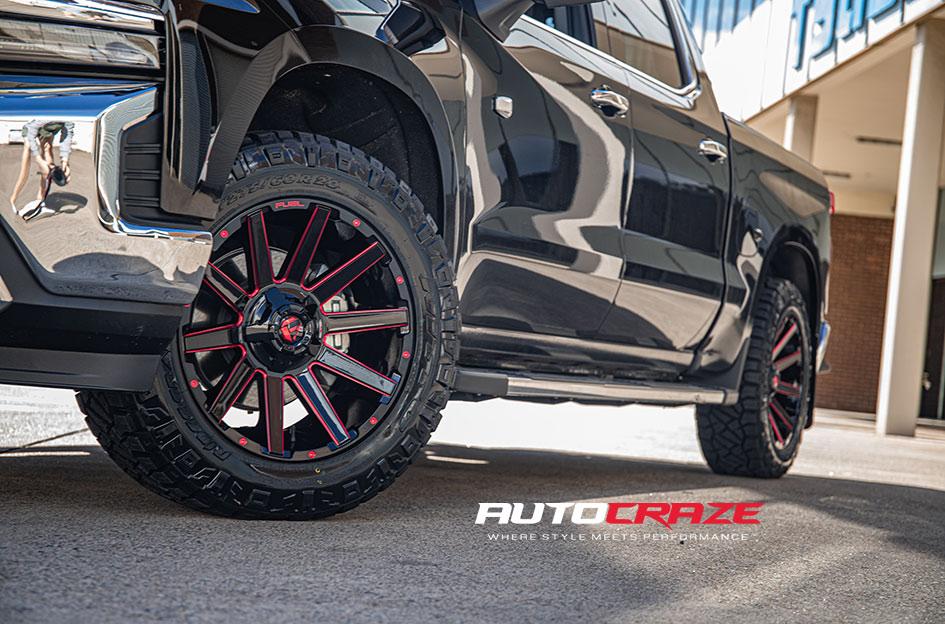 CHEVROLET SILVERADO CONTRA GLOSS BLACK CANDY RED