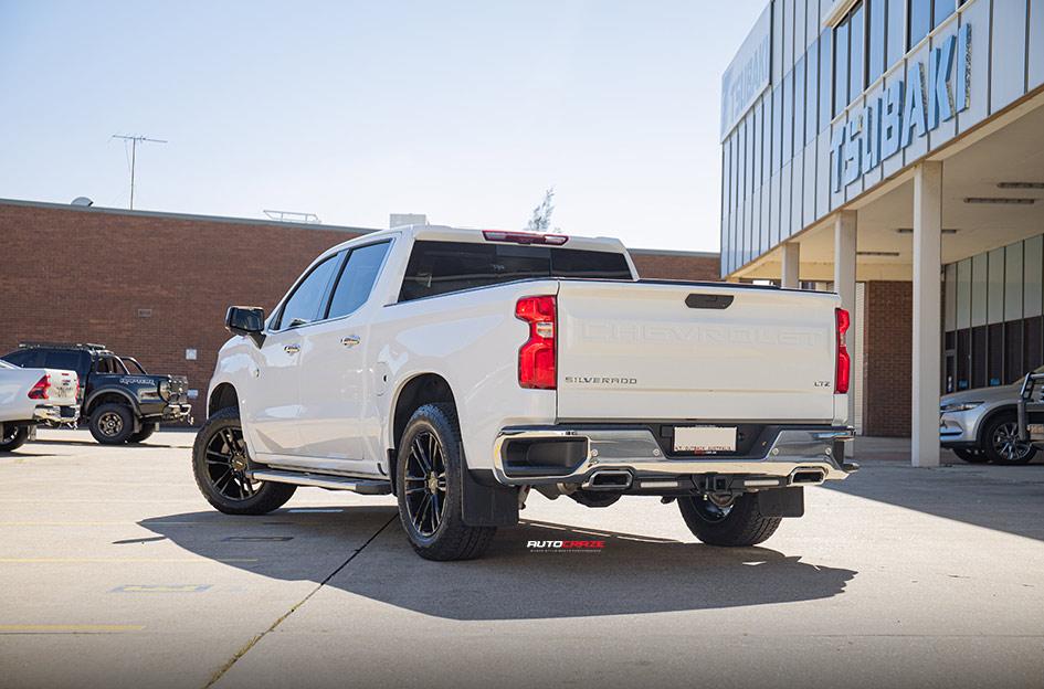 CHEVROLET SILVERADO HE918 GLOSS BLACK