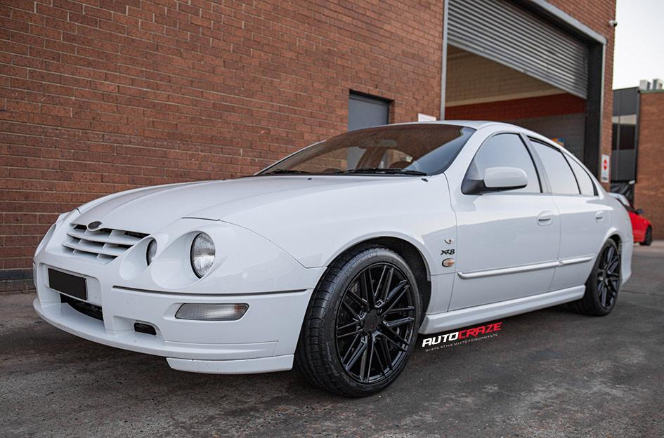 FORD FALCON PESCARA GLOSS BLACK