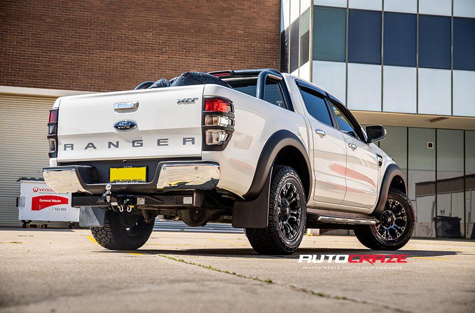 FORD-RANGER-VAPOR-BLACK-MACHINED-WITH-DARK-TINT