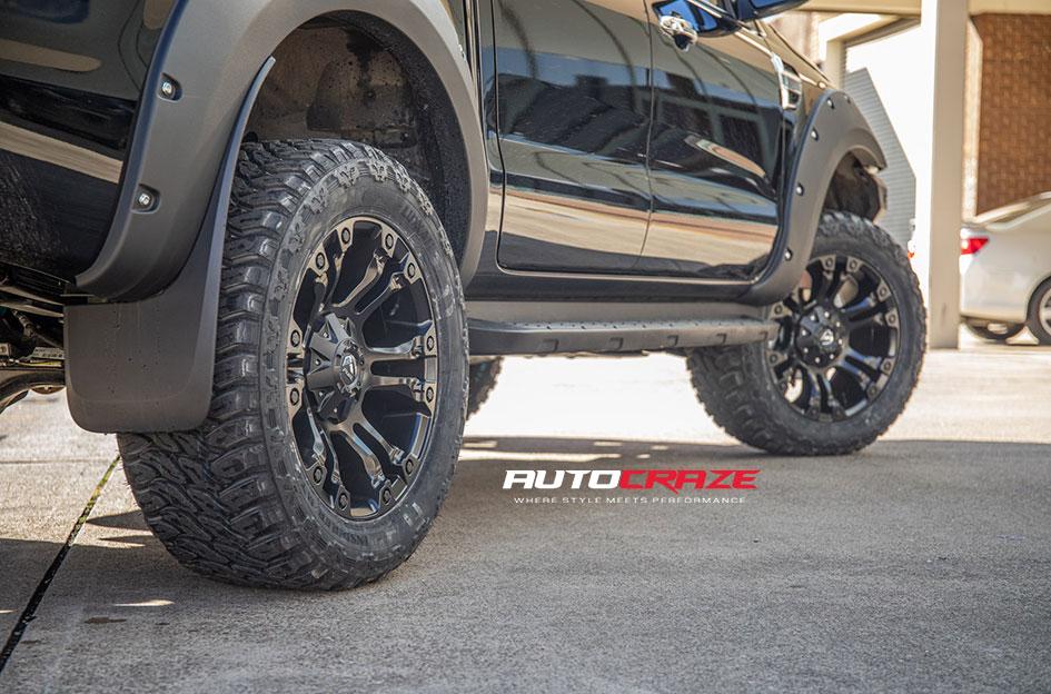 FORD-RANGER-VAPOR-MATTE-BLACK