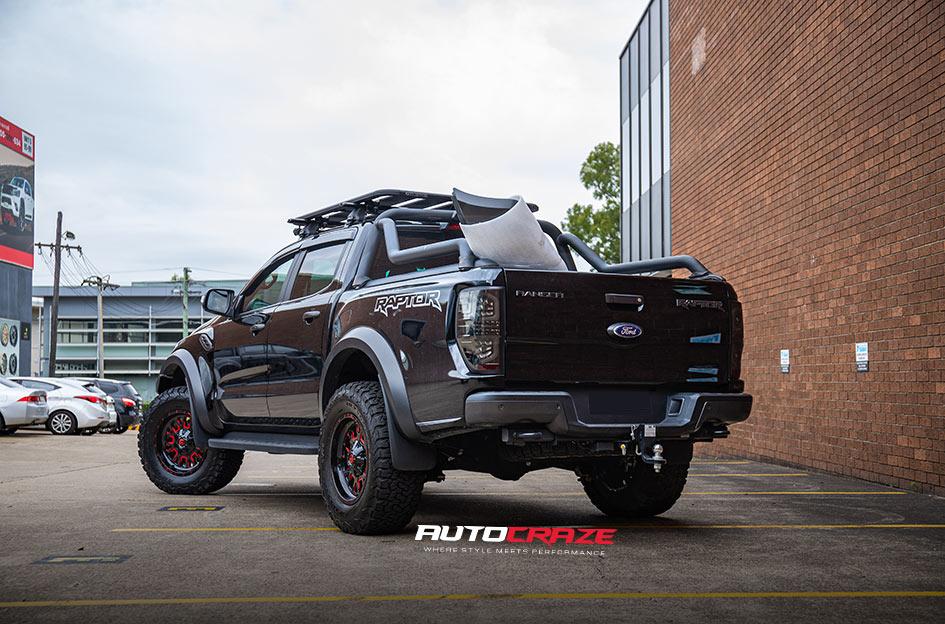 FORD-RANGER-RAPTOR-STROKE-GLOSS-BLACK-W-CANDY-RED