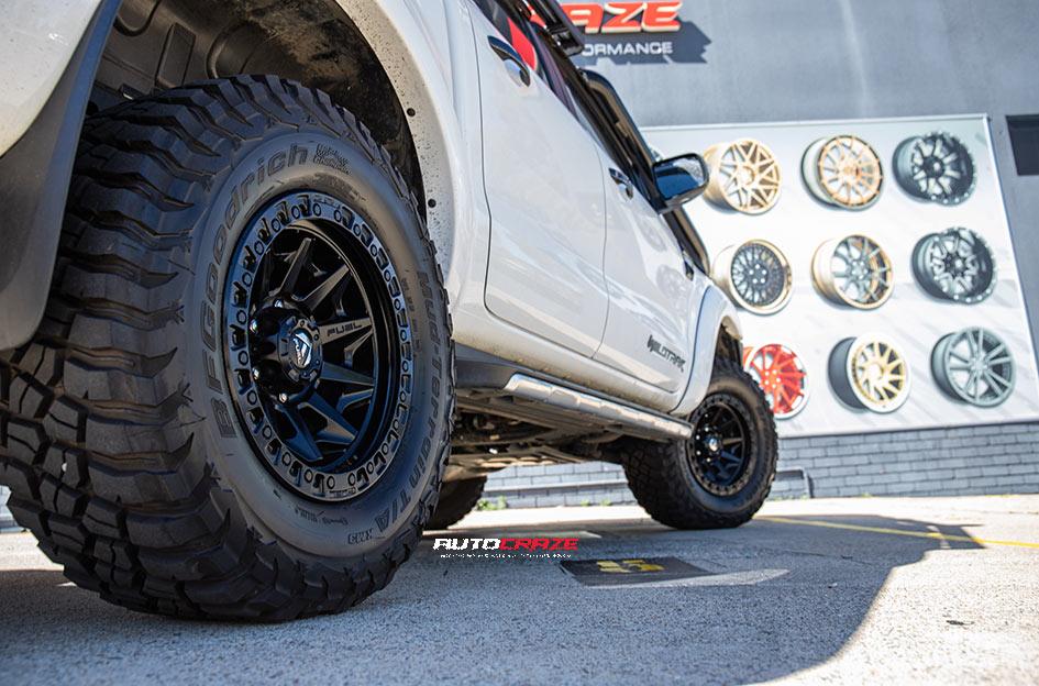 FORD RANGER COVERT MATTE BLACK