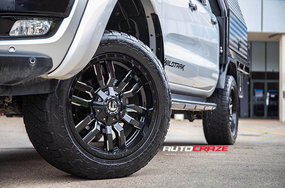 FORD-RANGER-SLEDGE-GLOSS-BLACK-MILLED-ACCENTS