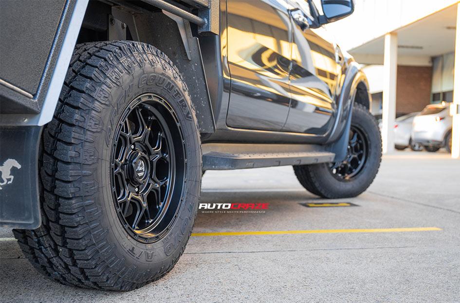 FORD-RANGER-TECH-MATTE-BLACK