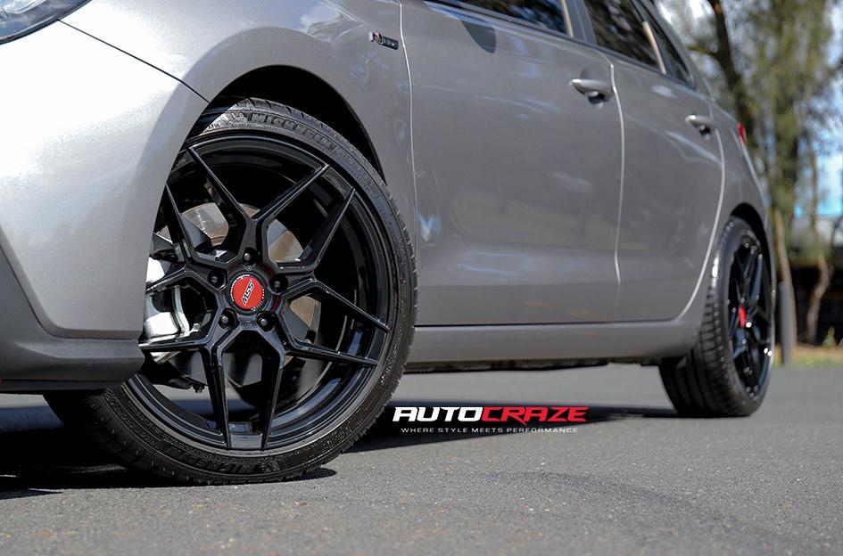 HYUNDAI I30 N LEMANS GLOSS BLACK