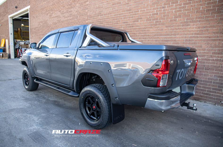 TOYOTA HILUX N80 4WD PROSECUTOR MATTE BLACK
