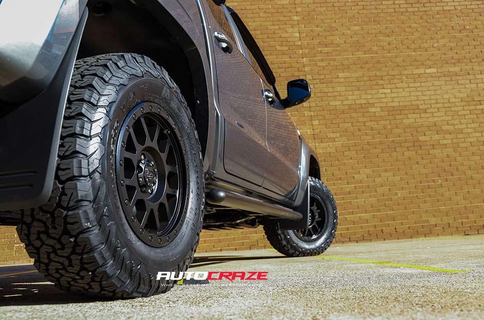 VOLKSWAGEN AMAROK NEXUS SATIN BLACK