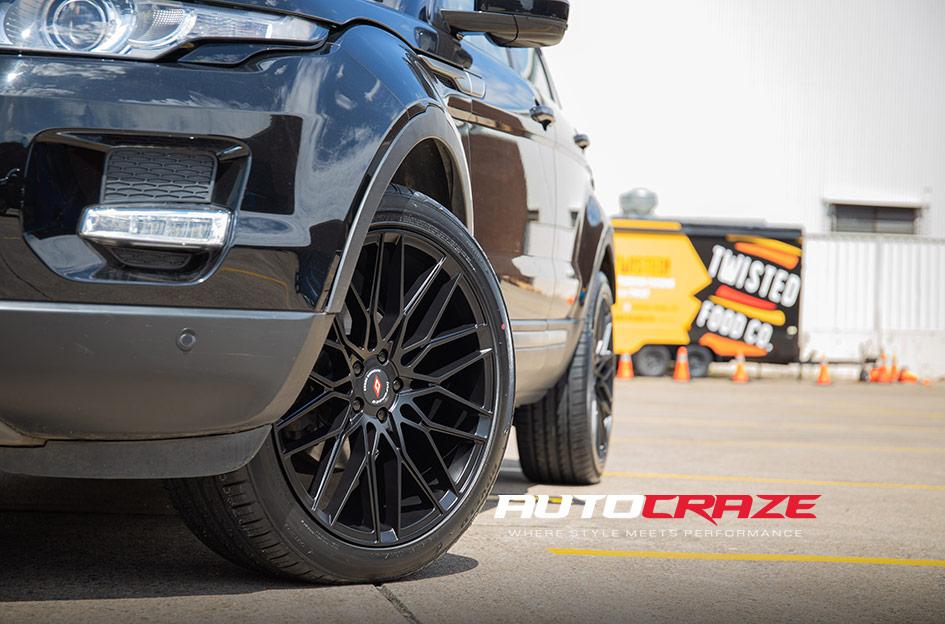 LAND-ROVER-RANGE-ROVER-IFG34-FLAT-BLACK