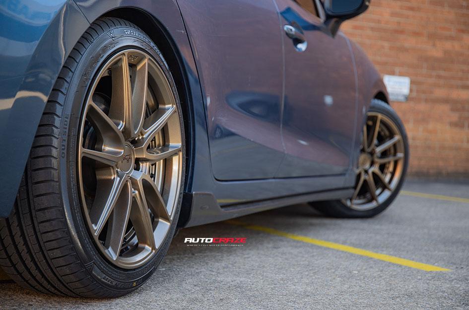 MAZDA-3-DFS-BRONZE
